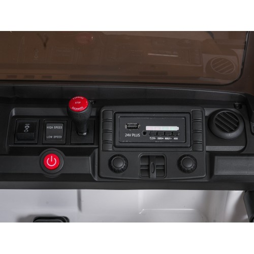 Extreme Sport Variable Size 4x4 Vehicle White