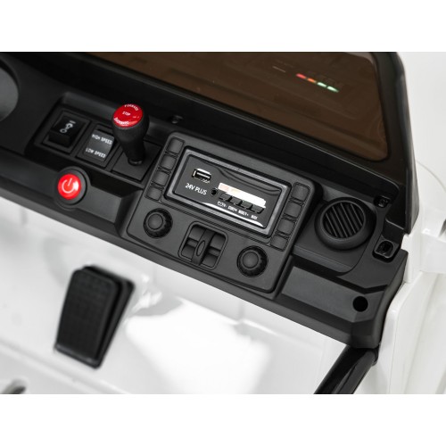 Extreme Sport Variable Size 4x4 Vehicle White