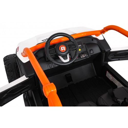 RACING Road 2000 White Vehicle