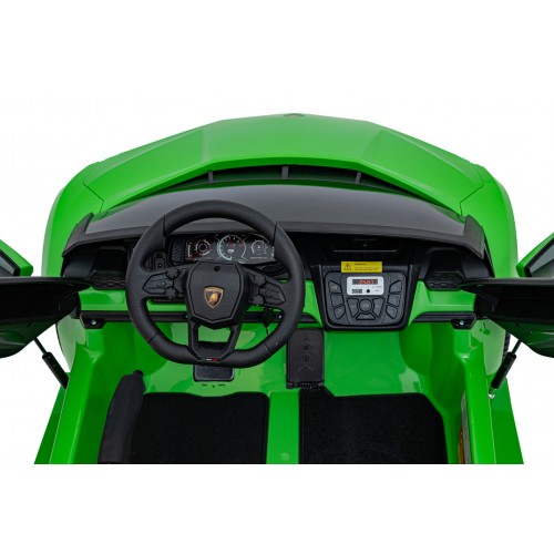 Vehicle Lamborghini Revuelto XL STRONG Green