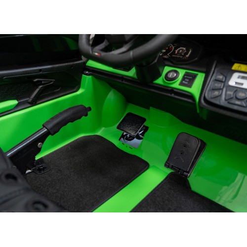 Vehicle Lamborghini Revuelto XL STRONG Green