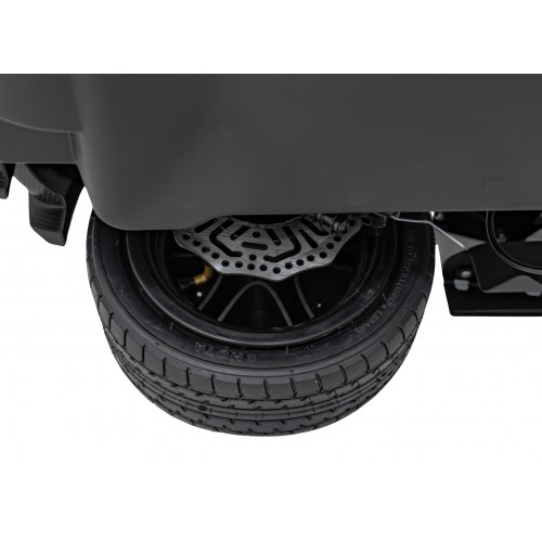 Vehicle Lamborghini Revuelto XL STRONG Black