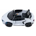 Lamborghini Revuelto XL STRONG White vehicle