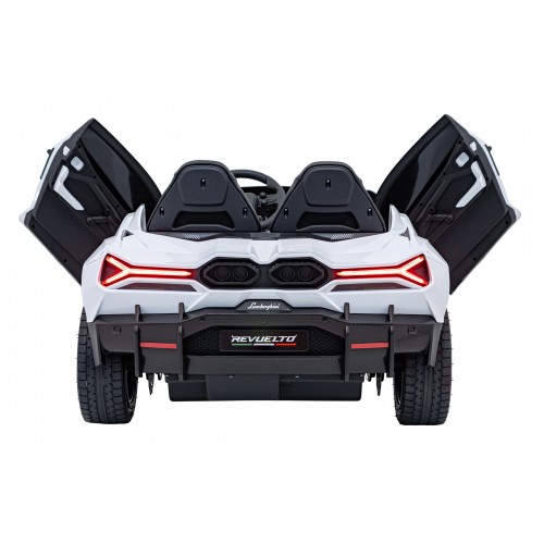 Lamborghini Revuelto XL STRONG White vehicle