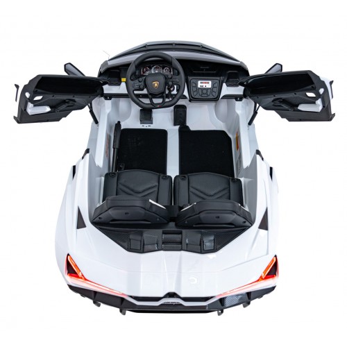 Lamborghini Revuelto XL STRONG White vehicle
