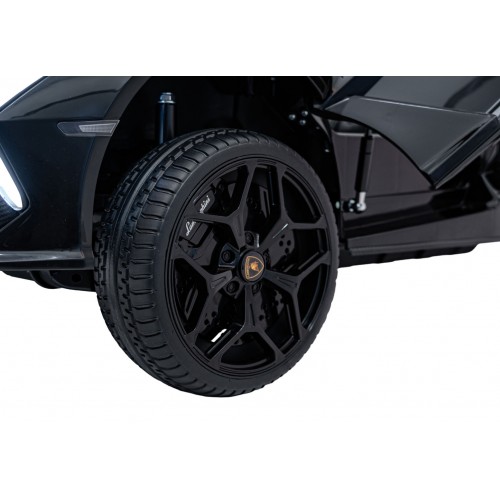 Lamborghini Revuelto XL Black vehicle