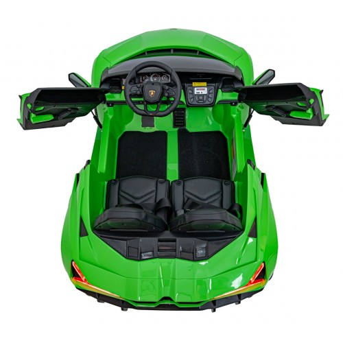 Vehicle Lamborghini Revuelto XL Green