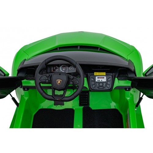 Vehicle Lamborghini Revuelto XL Green