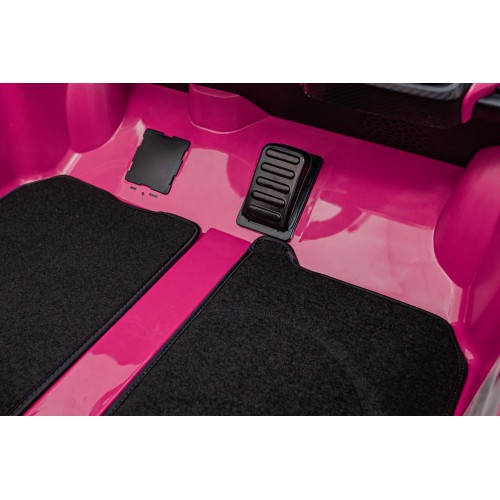 Lamborghini Revuelto XL Pink Vehicle