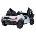 Lamborghini Revuelto XL White vehicle