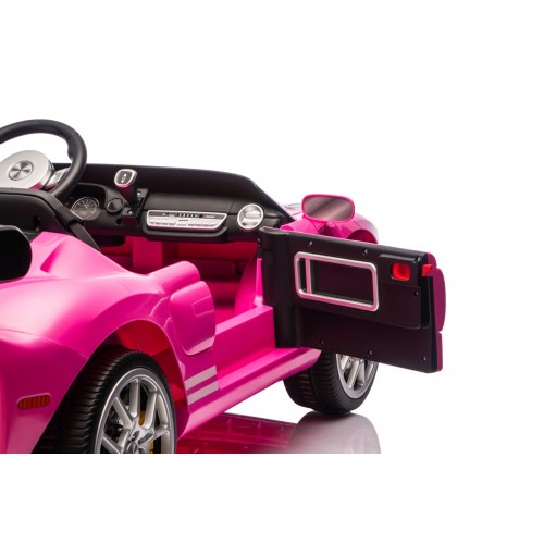Ford GT Pink Vehicle