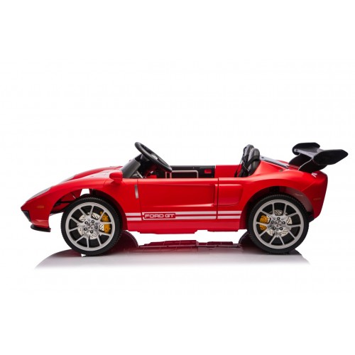 Vehicle Ford GT Red