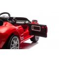 Vehicle Ford GT Red