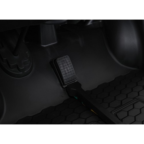 PASSION 4x4 Off-Road Vehicle White