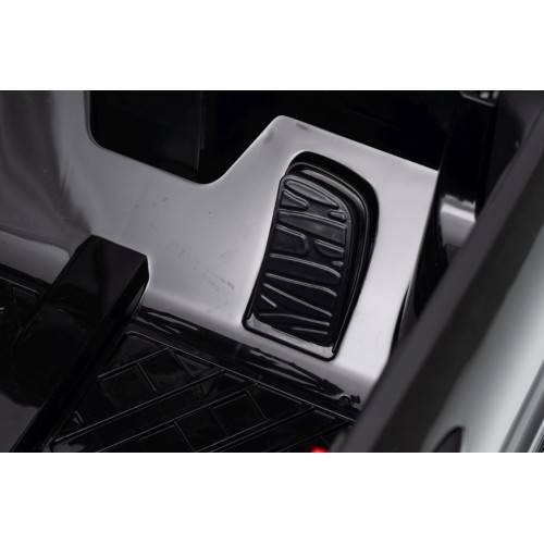 Vehicle Mercedes Benz AMG CLE 53 Black