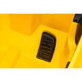 Vehicle Mercedes Benz AMG CLE 53 Yellow