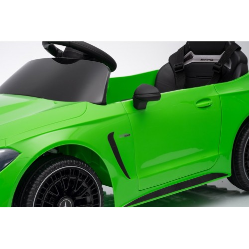 Vehicle Mercedes Benz AMG CLE 53 Green