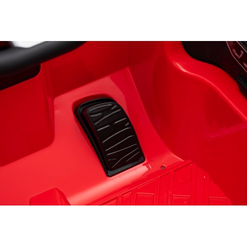 Vehicle Mercedes Benz AMG CLE 53 Red