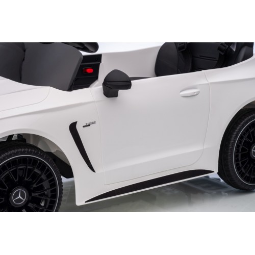Vehicle Mercedes Benz AMG CLE 53 White