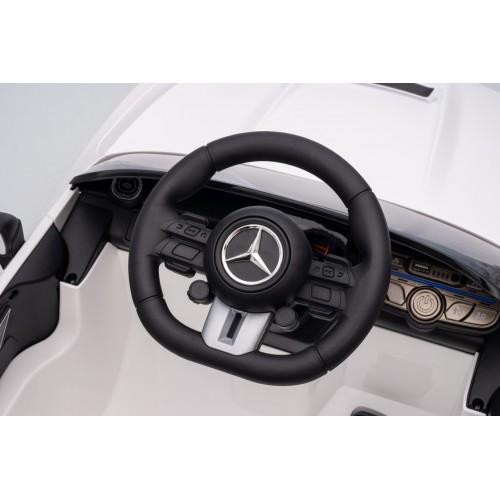 Vehicle Mercedes Benz AMG CLE 53 White