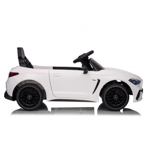 Vehicle Mercedes Benz AMG CLE 53 White