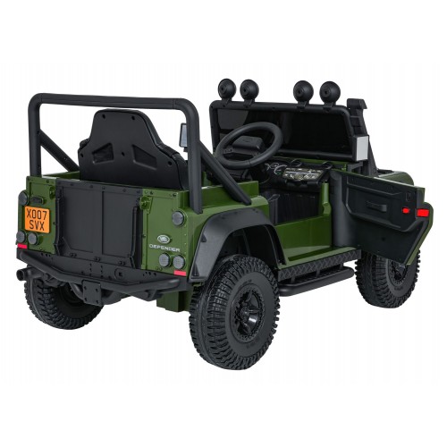 Land Rover Defender 110 SVX Concept Green