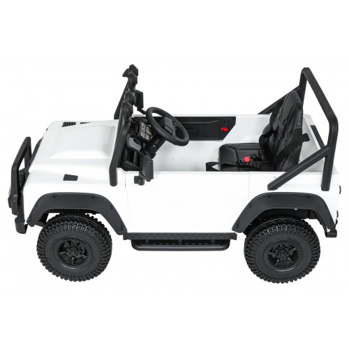 Land Rover Defender 110 SVX Concept White