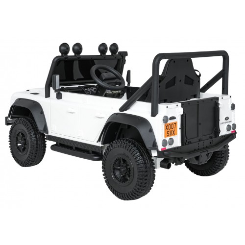 Land Rover Defender 110 SVX Concept White