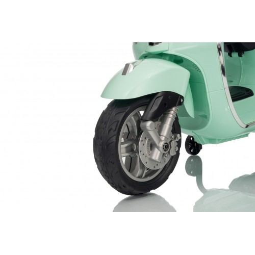 Vespa ROMA Scooter Vehicle Green