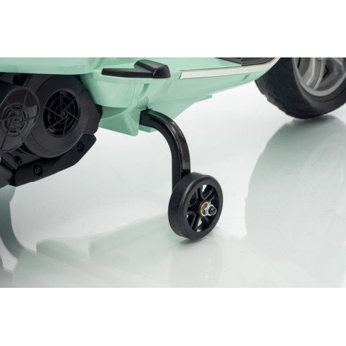Vespa ROMA Scooter Vehicle Green