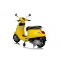 Vehicle Scooter Vespa ROMA Yellow