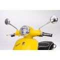 Vehicle Scooter Vespa ROMA Yellow
