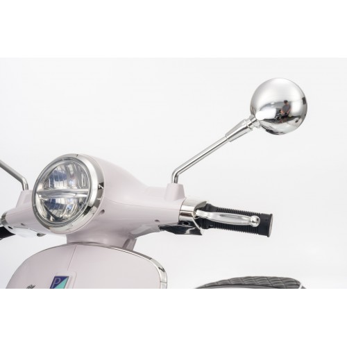 Vehicle Scooter Vespa ROMA White