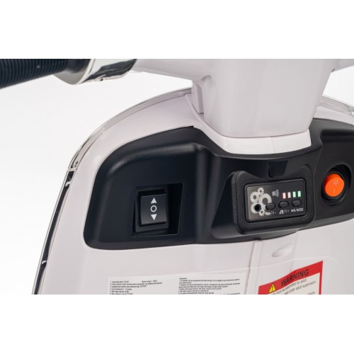 Vehicle Scooter Vespa ROMA White