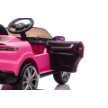 Vehicle Porsche Cayenne Pink