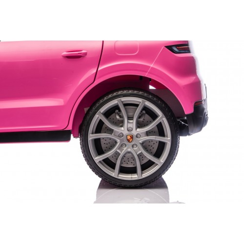 Vehicle Porsche Cayenne Pink
