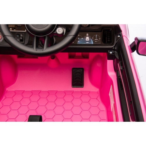 Vehicle Porsche Cayenne Pink