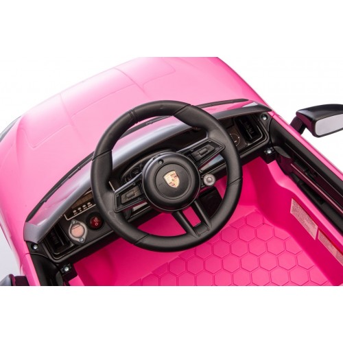 Vehicle Porsche Cayenne Pink