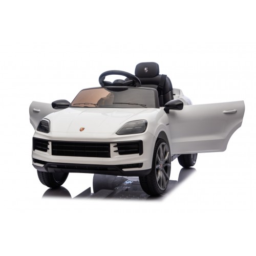 Vehicle Porsche Cayenne White