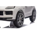 Vehicle Porsche Cayenne White