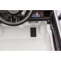 Vehicle Porsche Cayenne White