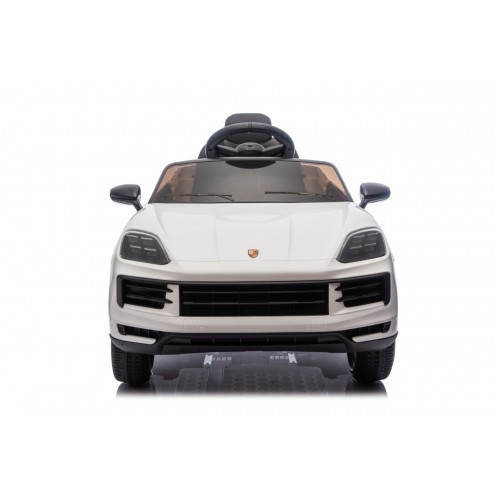 Vehicle Porsche Cayenne White