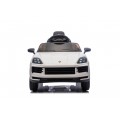 Vehicle Porsche Cayenne White