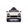 Vehicle Porsche Cayenne White