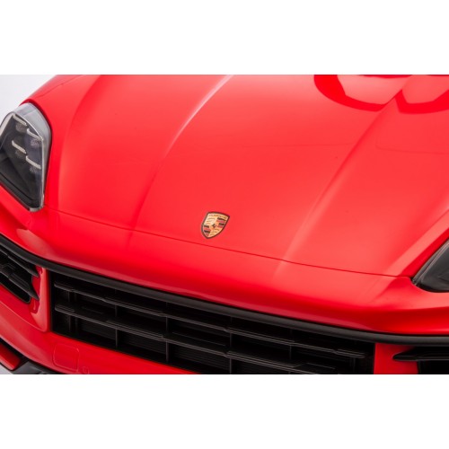 Vehicle Porsche Cayenne Red