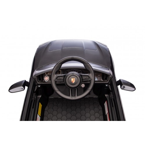 Vehicle Porsche Cayenne Black