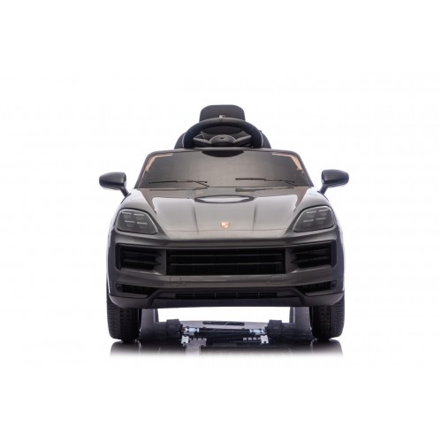 Vehicle Porsche Cayenne Black