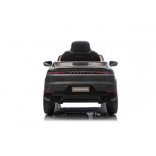 Vehicle Porsche Cayenne Black