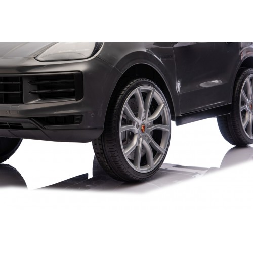 Vehicle Porsche Cayenne Black