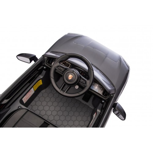 Vehicle Porsche Cayenne Black
